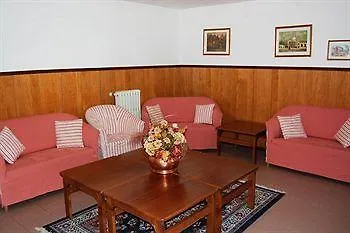 Albergo Del Cacciatore Cremeno Otel